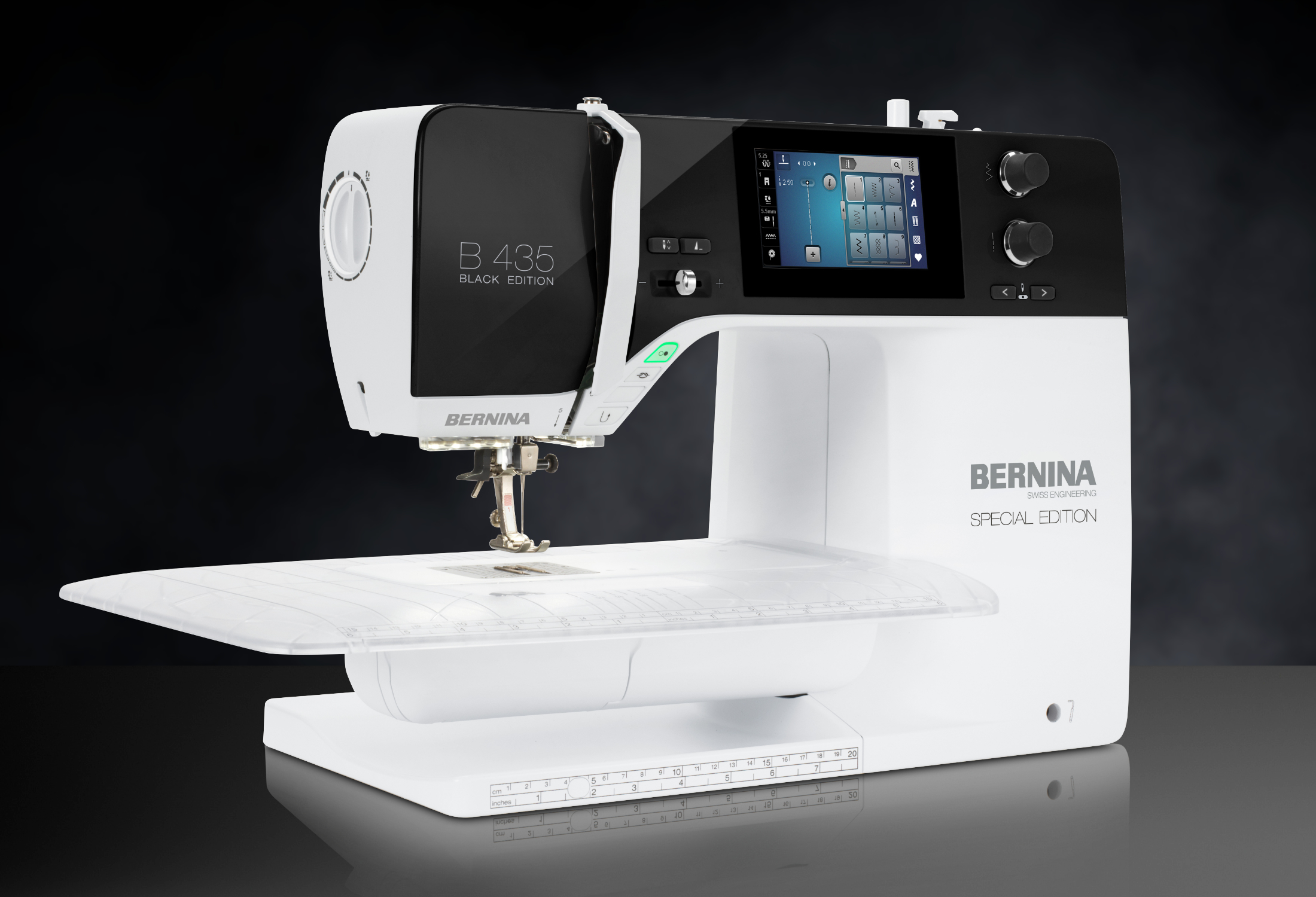 BERNINA 435 Black Edition - ウォーキングフット#50付き - BERNINA